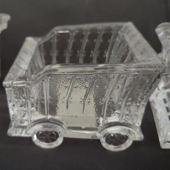 Fifth Avenue Crystal Ltd. 3 Piece Train Candle Holder - Picture 3 of 6